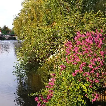Ferienwohnung Am Fluss * Лауф-ан-дер-Пегниц